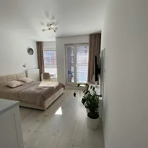  Apartament Goldenrise